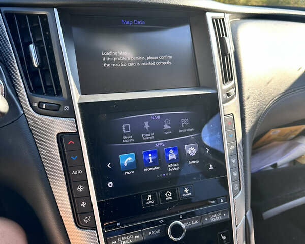 Серый Инфинити Q50, объемом двигателя 3 л и пробегом 105 тыс. км за 18900 $, фото 13 на Automoto.ua