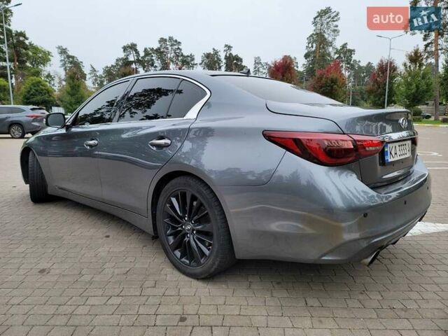 Сірий Інфініті Q50, об'ємом двигуна 3 л та пробігом 129 тис. км за 18500 $, фото 6 на Automoto.ua
