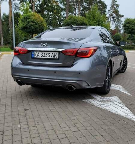 Сірий Інфініті Q50, об'ємом двигуна 3 л та пробігом 129 тис. км за 18500 $, фото 3 на Automoto.ua