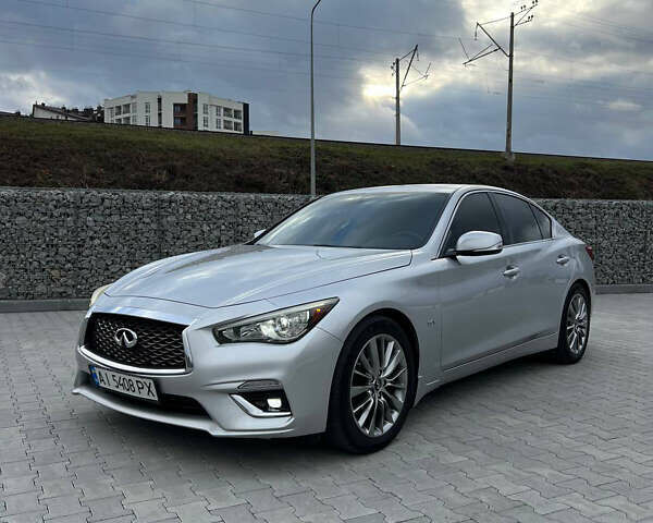 Сірий Інфініті Q50, об'ємом двигуна 3 л та пробігом 148 тис. км за 14500 $, фото 4 на Automoto.ua