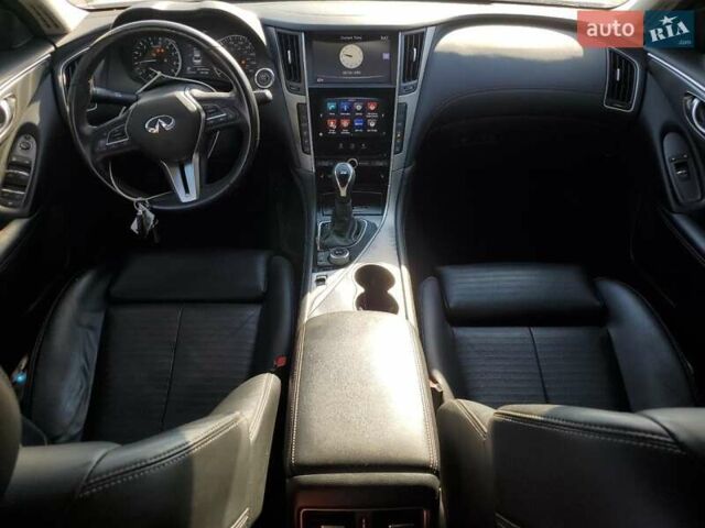 Серый Инфинити Q50, объемом двигателя 3 л и пробегом 131 тыс. км за 3900 $, фото 6 на Automoto.ua