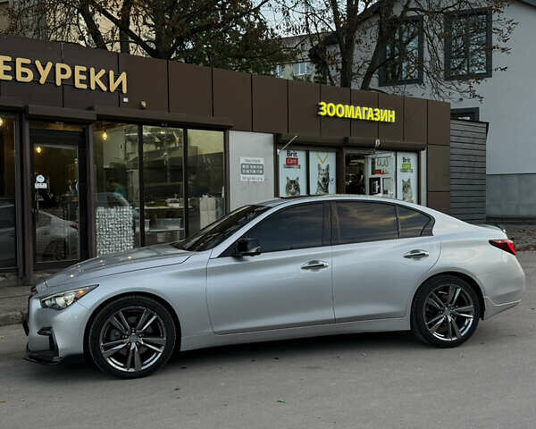 Сірий Інфініті Q50, об'ємом двигуна 3 л та пробігом 59 тис. км за 23000 $, фото 3 на Automoto.ua