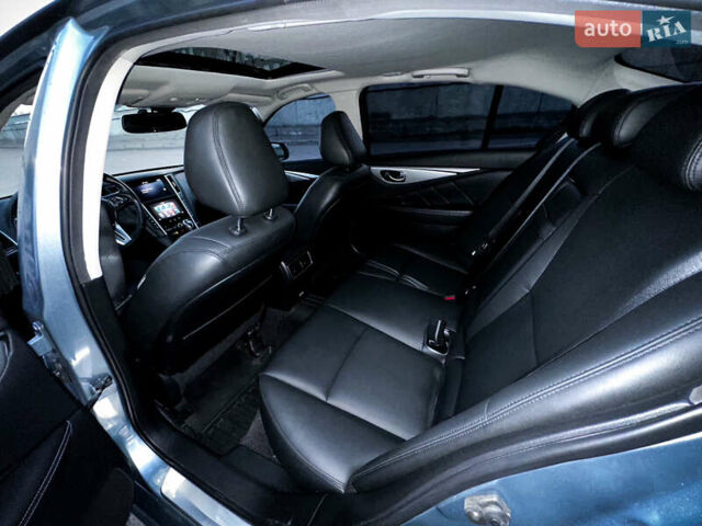 Серый Инфинити Q50, объемом двигателя 3 л и пробегом 41 тыс. км за 17100 $, фото 11 на Automoto.ua