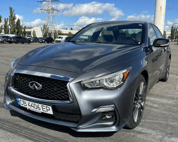 Серый Инфинити Q50, объемом двигателя 3 л и пробегом 170 тыс. км за 24000 $, фото 3 на Automoto.ua