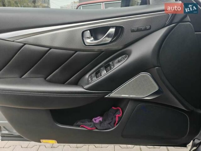 Серый Инфинити Q50, объемом двигателя 3 л и пробегом 55 тыс. км за 25000 $, фото 10 на Automoto.ua