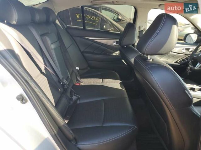 Серый Инфинити Q50, объемом двигателя 3 л и пробегом 131 тыс. км за 3900 $, фото 9 на Automoto.ua