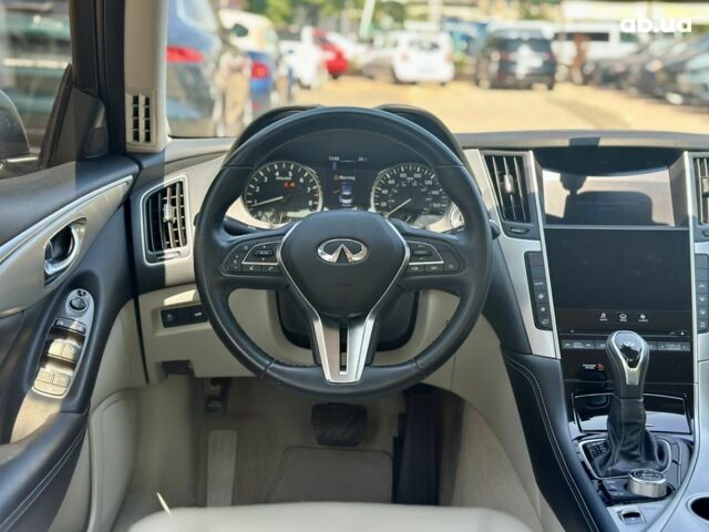 Серый Инфинити Q50, объемом двигателя 0 л и пробегом 93 тыс. км за 14900 $, фото 10 на Automoto.ua