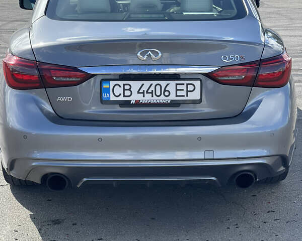Серый Инфинити Q50, объемом двигателя 3 л и пробегом 170 тыс. км за 24000 $, фото 5 на Automoto.ua