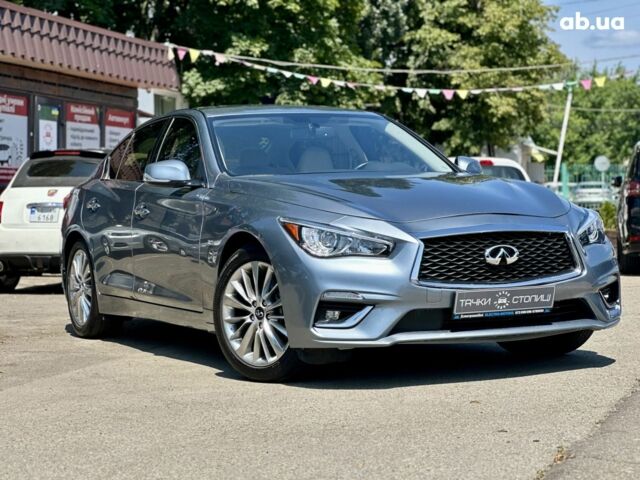 Серый Инфинити Q50, объемом двигателя 0 л и пробегом 93 тыс. км за 14900 $, фото 6 на Automoto.ua