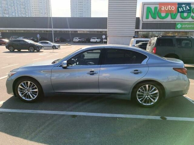 Сірий Інфініті Q50, об'ємом двигуна 3 л та пробігом 135 тис. км за 23000 $, фото 5 на Automoto.ua