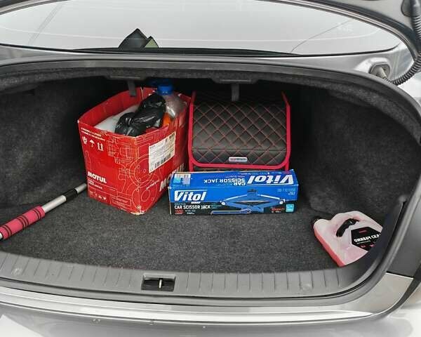 Серый Инфинити Q50, объемом двигателя 3 л и пробегом 55 тыс. км за 25000 $, фото 21 на Automoto.ua