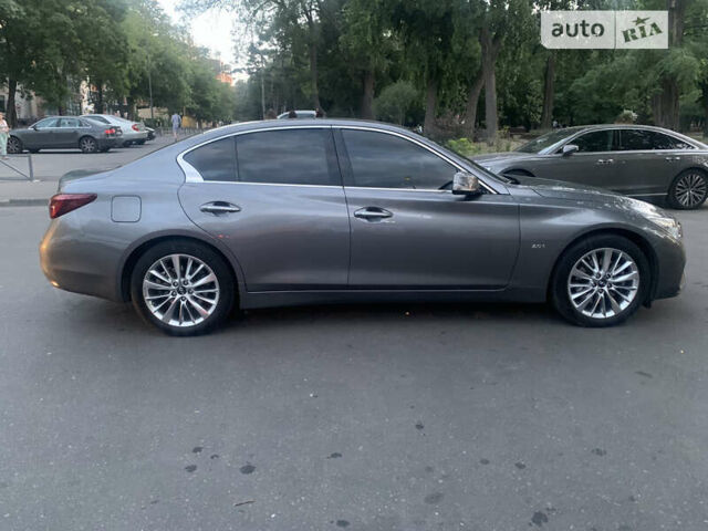 Сірий Інфініті Q50, об'ємом двигуна 2 л та пробігом 33 тис. км за 26500 $, фото 8 на Automoto.ua