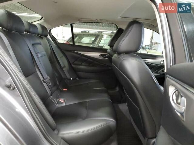 Сірий Інфініті Q50, об'ємом двигуна 3 л та пробігом 43 тис. км за 5200 $, фото 9 на Automoto.ua