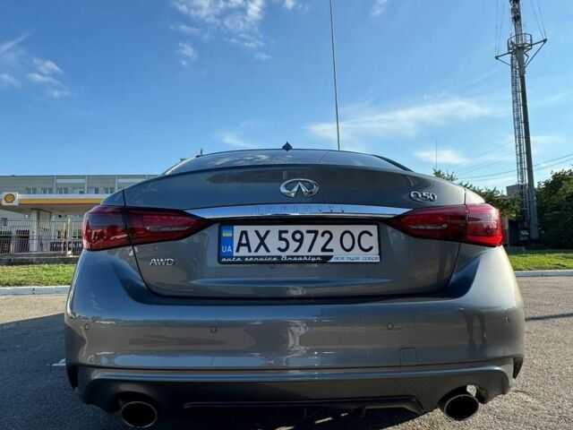Серый Инфинити Q50, объемом двигателя 3 л и пробегом 57 тыс. км за 22900 $, фото 4 на Automoto.ua