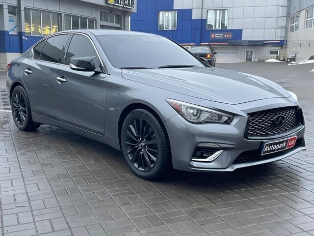 Сірий Інфініті Q50, об'ємом двигуна 3 л та пробігом 77 тис. км за 19990 $, фото 2 на Automoto.ua