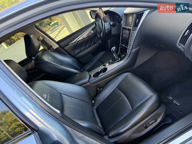 Синий Инфинити Q50, объемом двигателя 2.14 л и пробегом 171 тыс. км за 15500 $, фото 23 на Automoto.ua