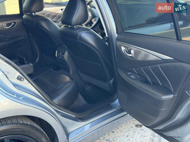 Синий Инфинити Q50, объемом двигателя 2.14 л и пробегом 171 тыс. км за 15500 $, фото 26 на Automoto.ua