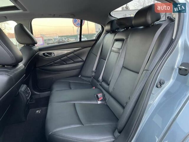 Синій Інфініті Q50, об'ємом двигуна 3.7 л та пробігом 155 тис. км за 15499 $, фото 34 на Automoto.ua