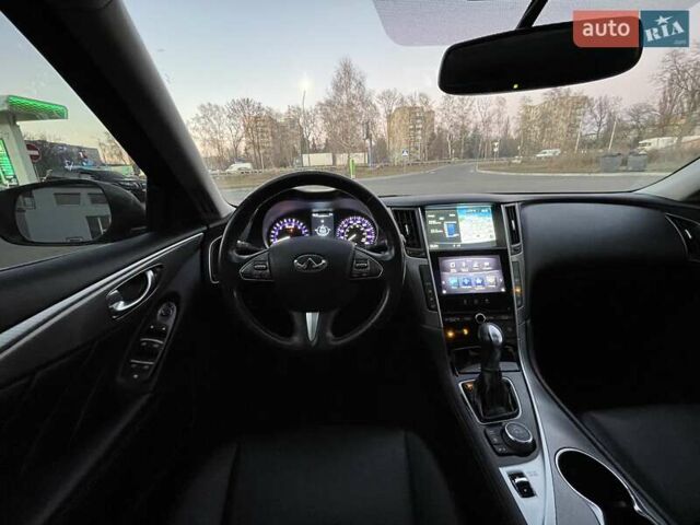 Синій Інфініті Q50, об'ємом двигуна 3.7 л та пробігом 155 тис. км за 15499 $, фото 22 на Automoto.ua
