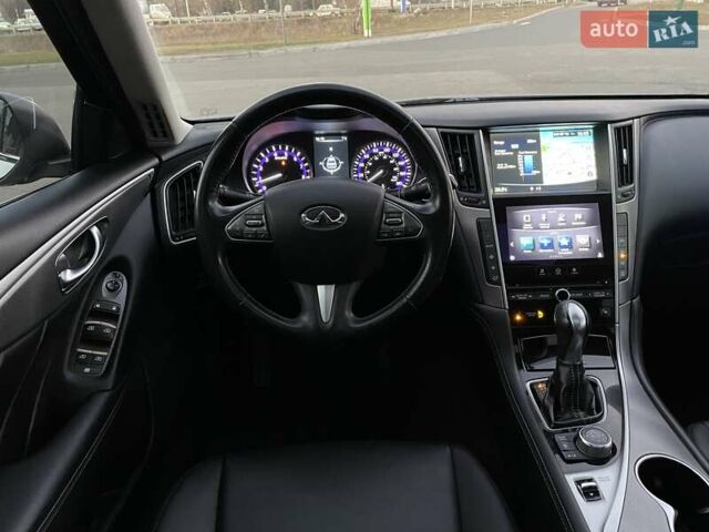 Синій Інфініті Q50, об'ємом двигуна 3.7 л та пробігом 155 тис. км за 15499 $, фото 23 на Automoto.ua