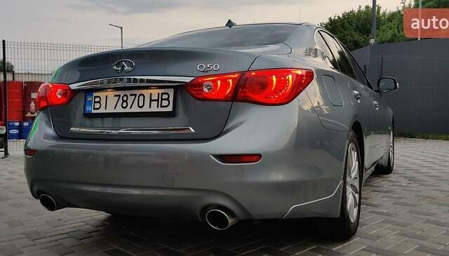 Синій Інфініті Q50, об'ємом двигуна 3.7 л та пробігом 155 тис. км за 15499 $, фото 16 на Automoto.ua