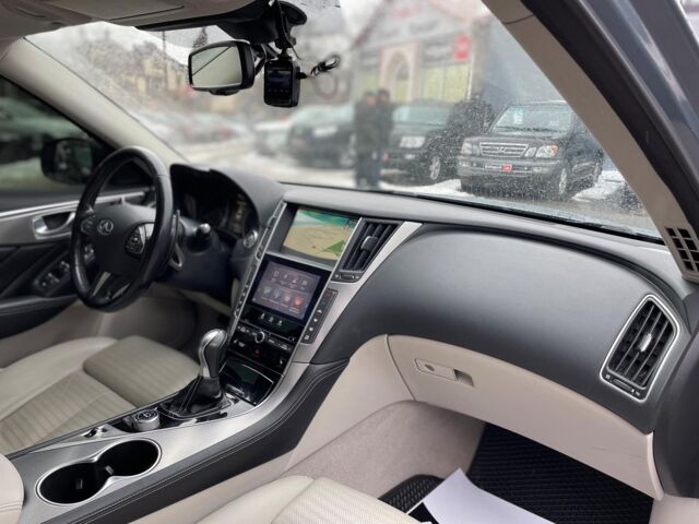 Синій Інфініті Q50, об'ємом двигуна 2 л та пробігом 137 тис. км за 16990 $, фото 58 на Automoto.ua