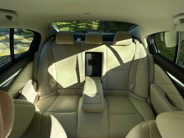 Синій Інфініті Q50, об'ємом двигуна 0 л та пробігом 81 тис. км за 12000 $, фото 12 на Automoto.ua