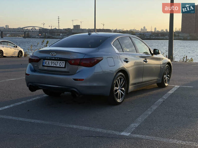 Синій Інфініті Q50, об'ємом двигуна 3 л та пробігом 155 тис. км за 15000 $, фото 3 на Automoto.ua