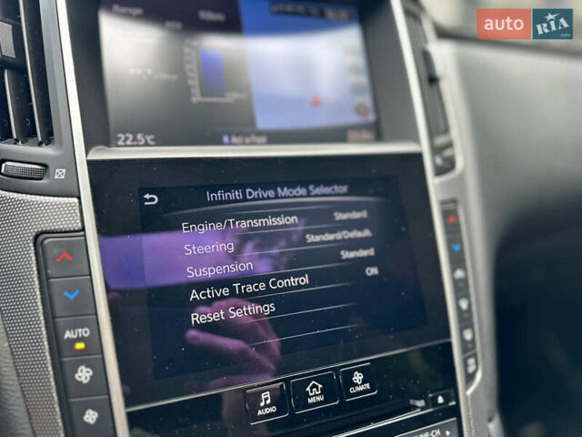 Синій Інфініті Q50, об'ємом двигуна 3 л та пробігом 108 тис. км за 15999 $, фото 33 на Automoto.ua