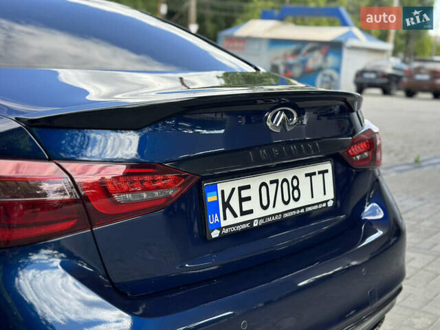 Синій Інфініті Q50, об'ємом двигуна 3 л та пробігом 108 тис. км за 15999 $, фото 6 на Automoto.ua