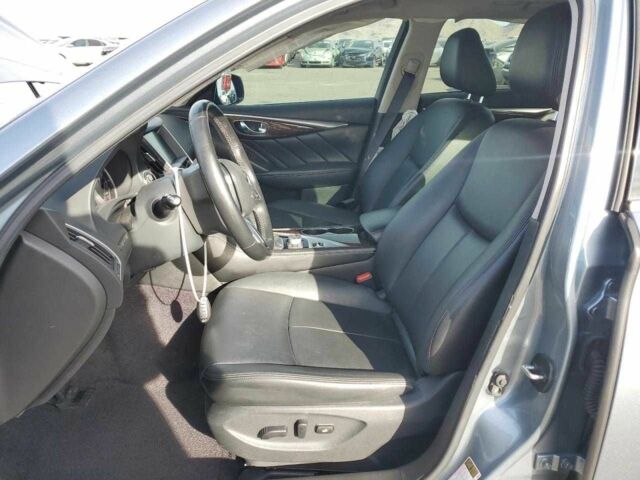 Синий Инфинити Q50, объемом двигателя 0 л и пробегом 47 тыс. км за 2900 $, фото 6 на Automoto.ua