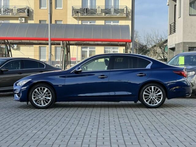 Синій Інфініті Q50, об'ємом двигуна 2 л та пробігом 41 тис. км за 22700 $, фото 2 на Automoto.ua