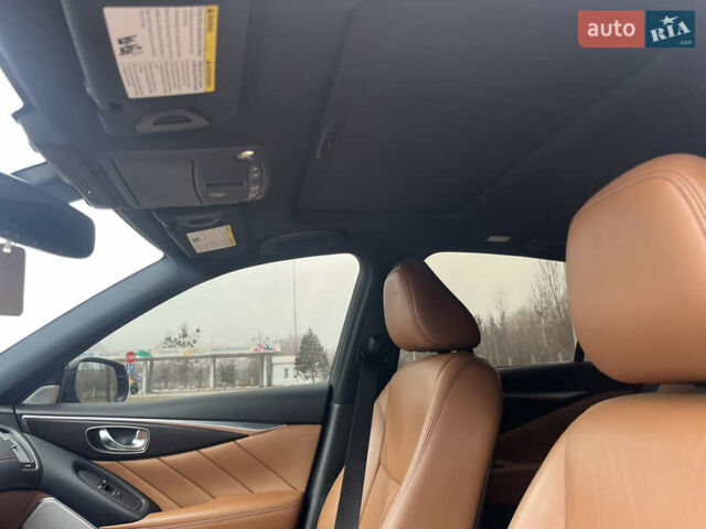 Синій Інфініті Q50, об'ємом двигуна 3 л та пробігом 56 тис. км за 22500 $, фото 56 на Automoto.ua