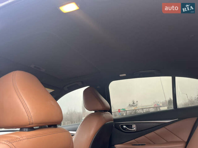 Синій Інфініті Q50, об'ємом двигуна 3 л та пробігом 56 тис. км за 22500 $, фото 37 на Automoto.ua