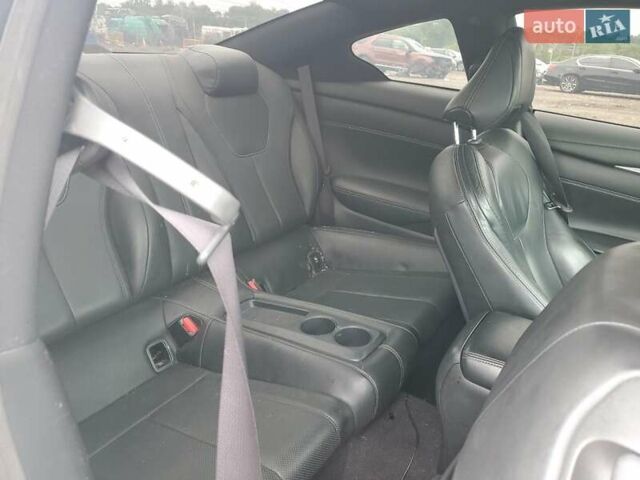 Белый Инфинити Q60, объемом двигателя 3 л и пробегом 83 тыс. км за 5000 $, фото 9 на Automoto.ua