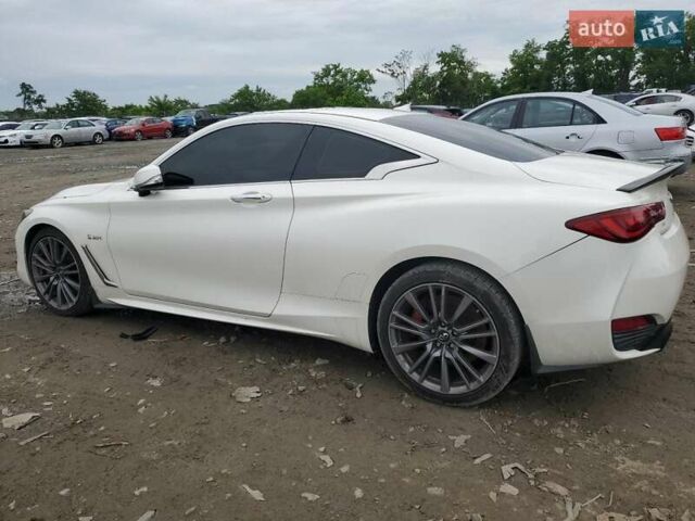 Белый Инфинити Q60, объемом двигателя 3 л и пробегом 83 тыс. км за 5000 $, фото 1 на Automoto.ua