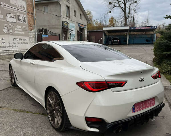 Білий Інфініті Q60, об'ємом двигуна 2 л та пробігом 163 тис. км за 17950 $, фото 10 на Automoto.ua