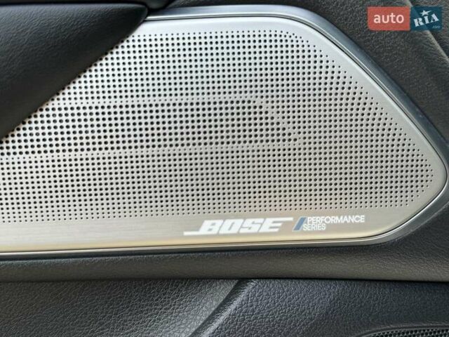 Белый Инфинити Q60, объемом двигателя 3 л и пробегом 85 тыс. км за 26500 $, фото 111 на Automoto.ua