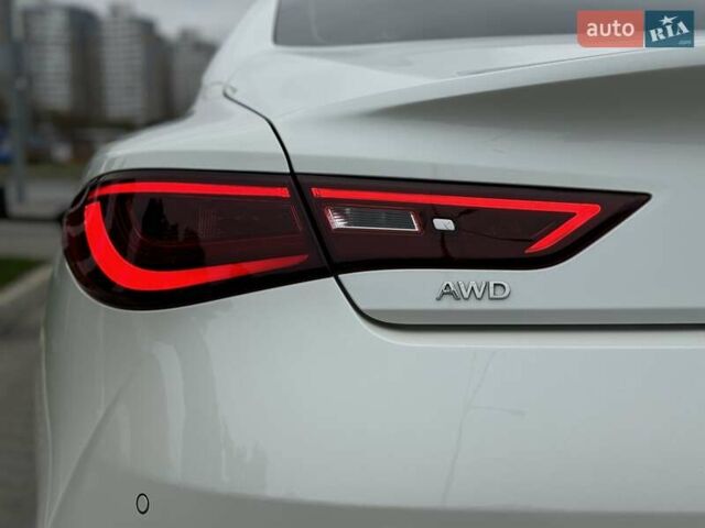 Белый Инфинити Q60, объемом двигателя 3 л и пробегом 85 тыс. км за 27500 $, фото 16 на Automoto.ua