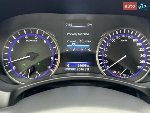 Белый Инфинити Q60, объемом двигателя 3 л и пробегом 85 тыс. км за 27500 $, фото 86 на Automoto.ua