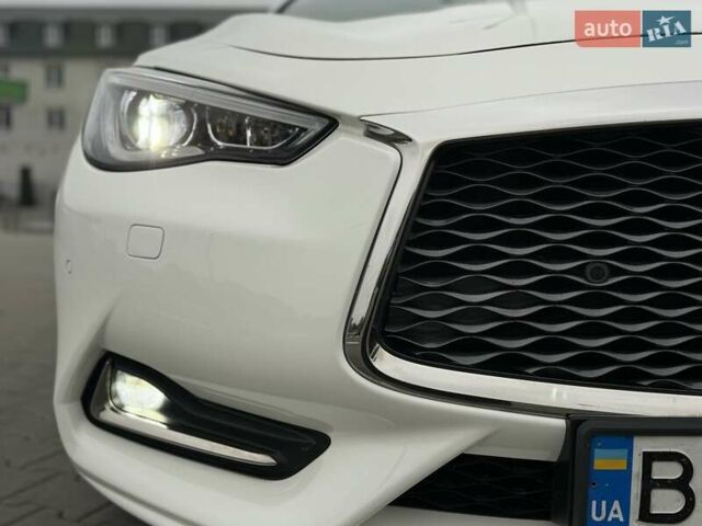 Белый Инфинити Q60, объемом двигателя 3 л и пробегом 85 тыс. км за 27500 $, фото 37 на Automoto.ua