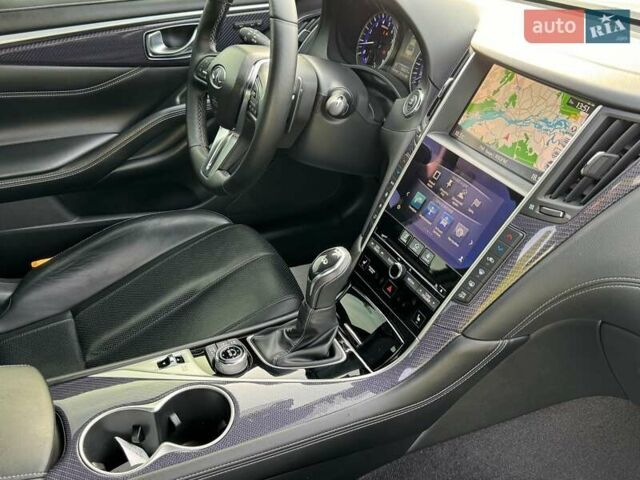 Білий Інфініті Q60, об'ємом двигуна 3 л та пробігом 85 тис. км за 24500 $, фото 14 на Automoto.ua