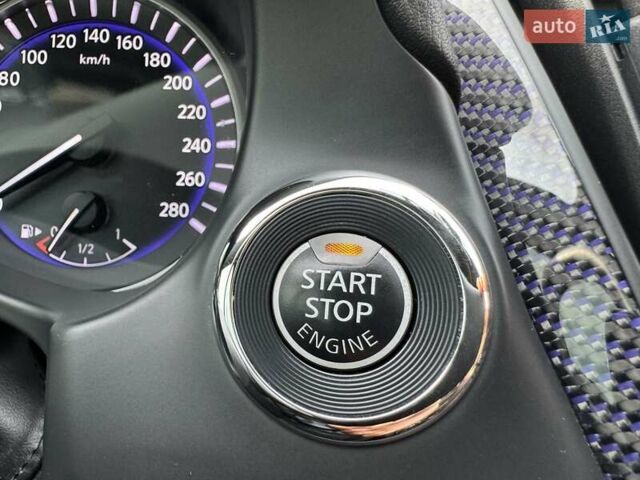 Белый Инфинити Q60, объемом двигателя 3 л и пробегом 85 тыс. км за 26500 $, фото 89 на Automoto.ua