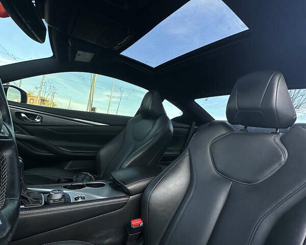 Білий Інфініті Q60, об'ємом двигуна 3 л та пробігом 103 тис. км за 22400 $, фото 7 на Automoto.ua