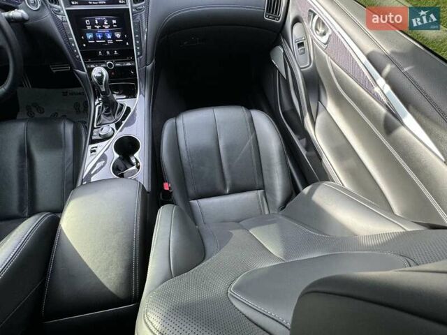Білий Інфініті Q60, об'ємом двигуна 3 л та пробігом 85 тис. км за 24500 $, фото 83 на Automoto.ua