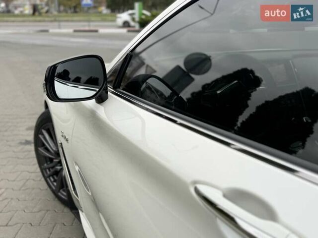 Белый Инфинити Q60, объемом двигателя 3 л и пробегом 85 тыс. км за 27500 $, фото 28 на Automoto.ua