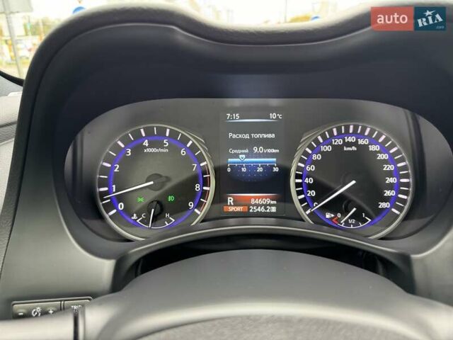 Белый Инфинити Q60, объемом двигателя 3 л и пробегом 85 тыс. км за 27500 $, фото 84 на Automoto.ua