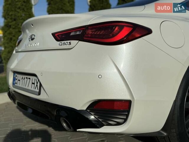 Білий Інфініті Q60, об'ємом двигуна 3 л та пробігом 85 тис. км за 24500 $, фото 57 на Automoto.ua