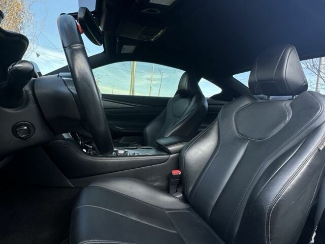 Білий Інфініті Q60, об'ємом двигуна 3 л та пробігом 105 тис. км за 22400 $, фото 11 на Automoto.ua