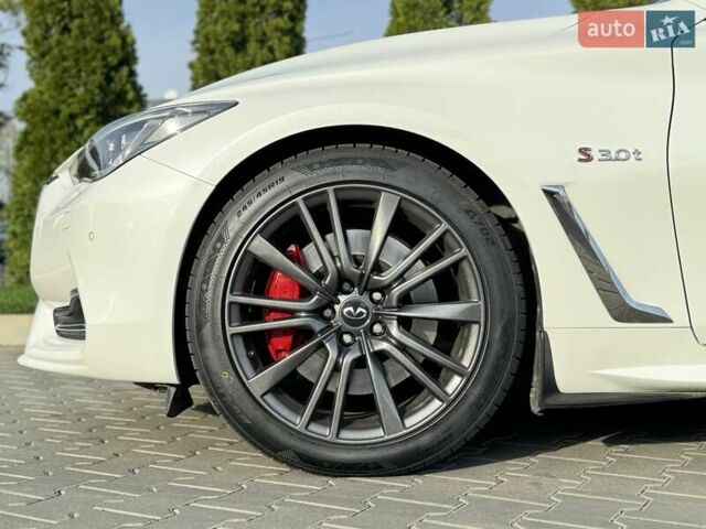Белый Инфинити Q60, объемом двигателя 3 л и пробегом 85 тыс. км за 26500 $, фото 109 на Automoto.ua